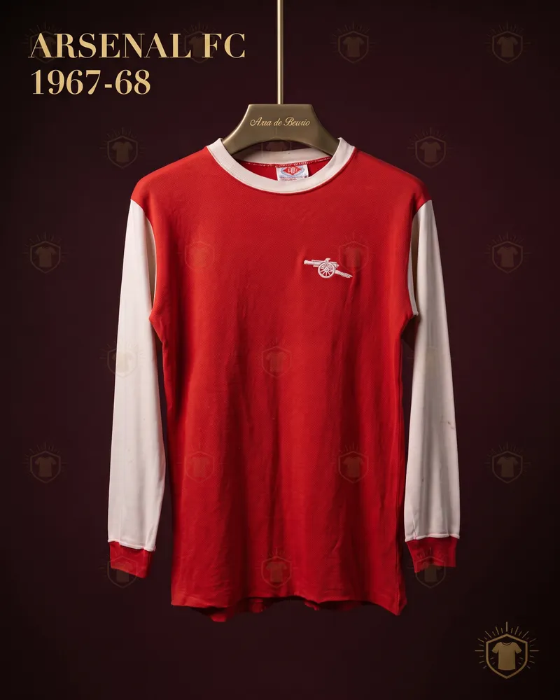 Camiseta local 1967–68 de Arsenal (recreación)