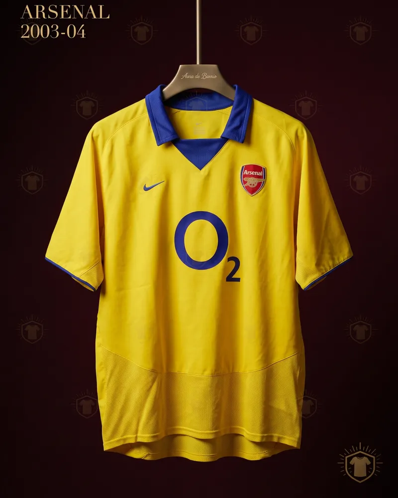 Camiseta visitante 2003–04 de Arsenal (recreación)