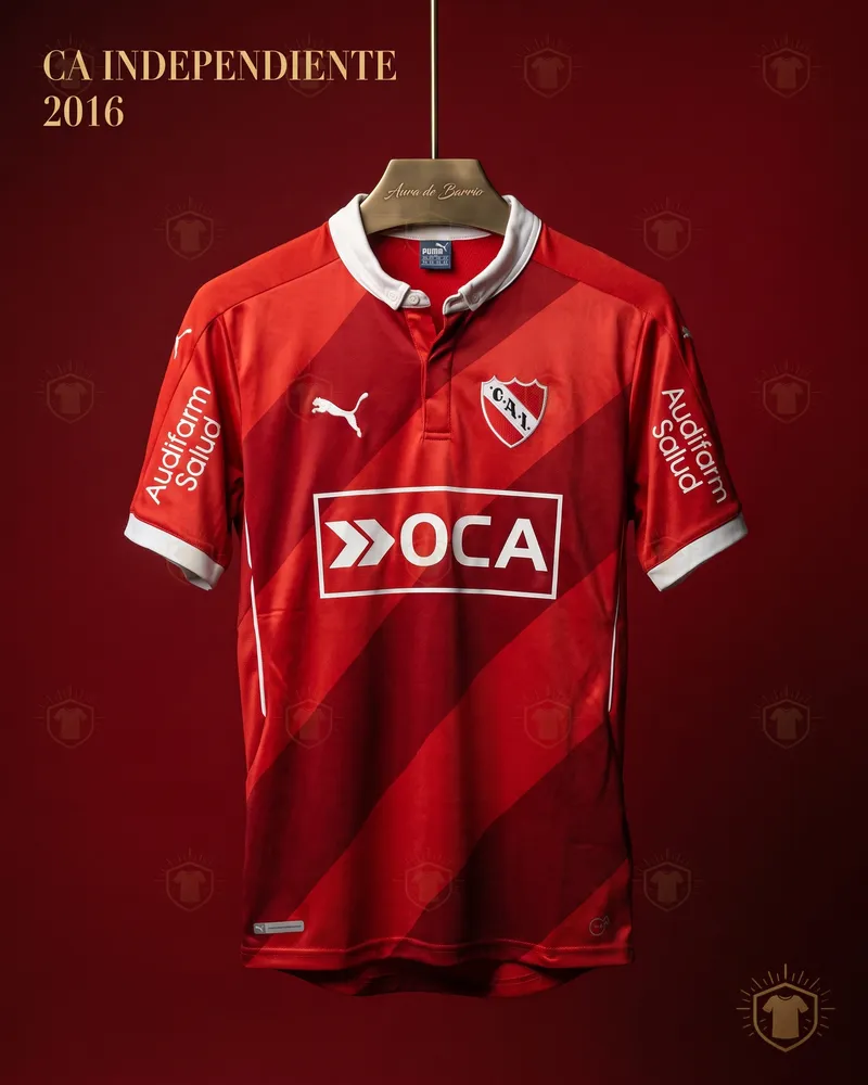 Camiseta local 2016 de CA Independiente (recreación)