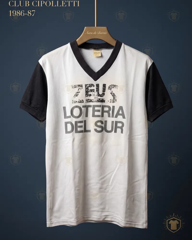 Camiseta local 1986–87 de Club Cipolletti (recreación)