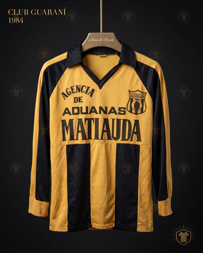 Camiseta local 1984 de Club Guarani (recreación)