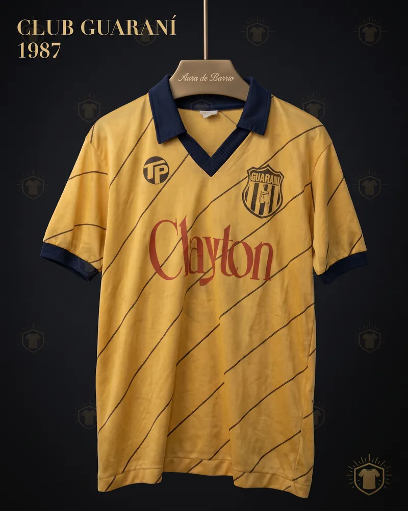Camiseta visitante 1987 de Club Guarani (recreación)
