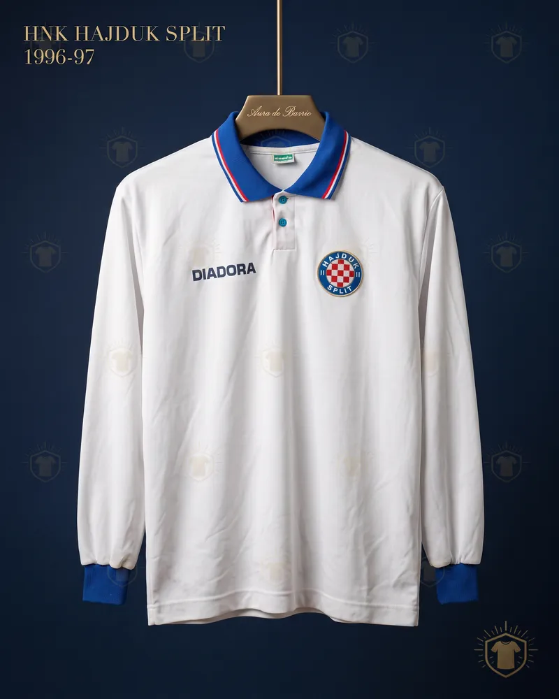 Camiseta local 1996–97 de HNK Hajduk Split (recreación)