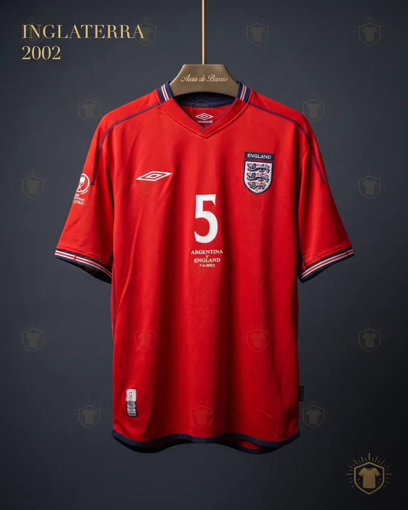 Camiseta visitante 2002 de Inglaterra (recreación)