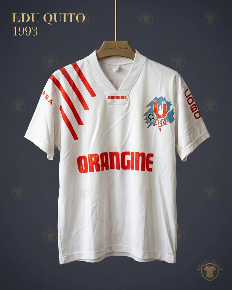 Camiseta local 1993 de Liga Deportiva Universitaria de Quito (recreación)