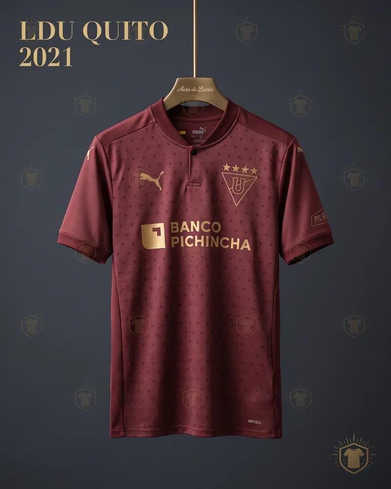 Camiseta tercera 2021 de Liga Deportiva Universitaria de Quito (recreación)