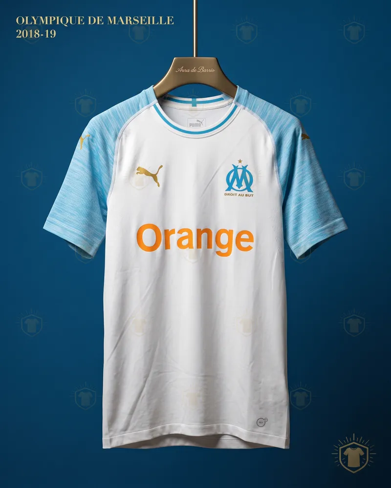 Camiseta local 2018–19 de O. de Marsella (recreación)