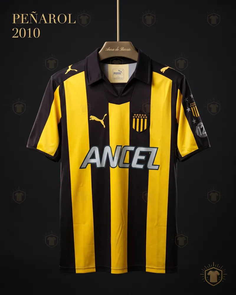 Camiseta local 2010 de Peñarol (recreación)