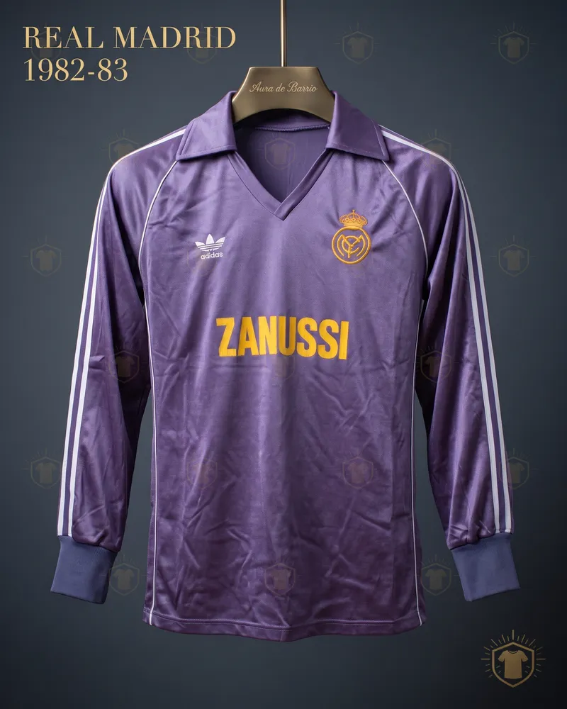 Camiseta visitante 1982–83 de Real Madrid (recreación)