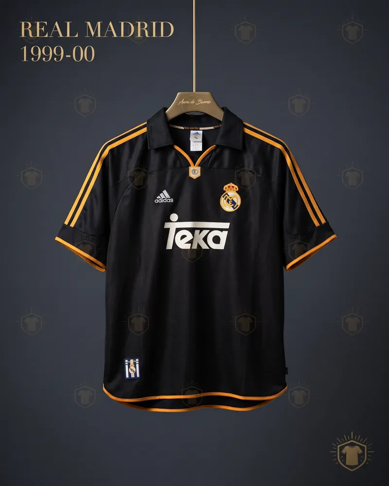 Camiseta visitante 1999–00 de Real Madrid (recreación)