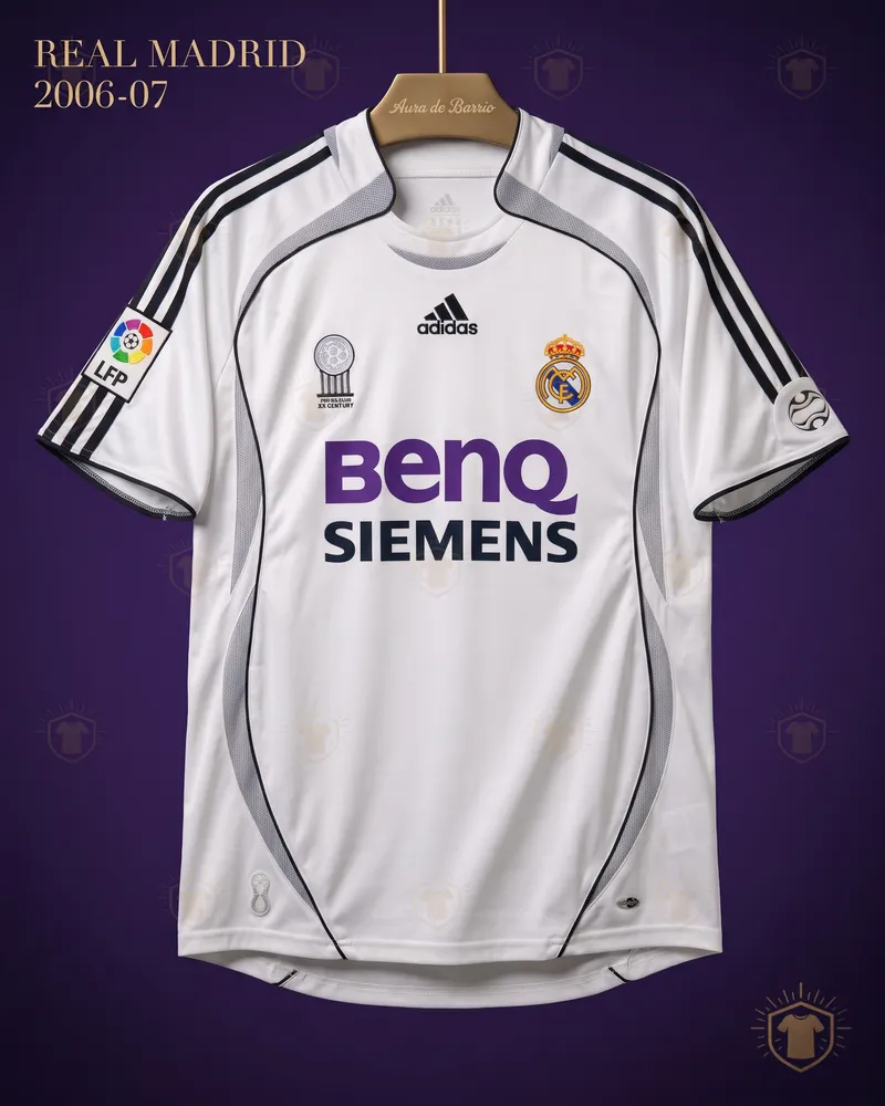 Camiseta local 2006–07 de Real Madrid (recreación)