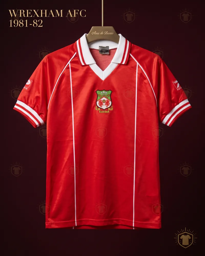 Camiseta local 1981–82 de Wrexham AFC (recreación)