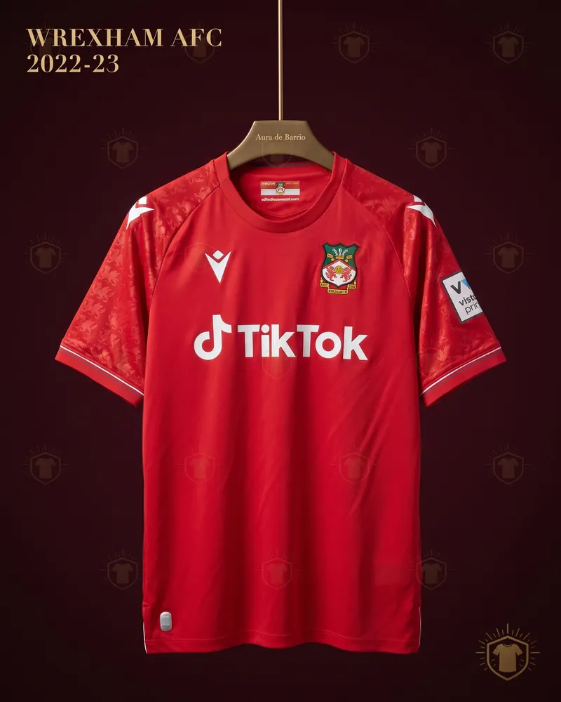 Camiseta local 2022–23 de Wrexham AFC (recreación)